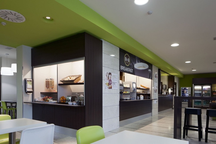 Imagen de los interiores del Hotel B&B Padova. Foto 10