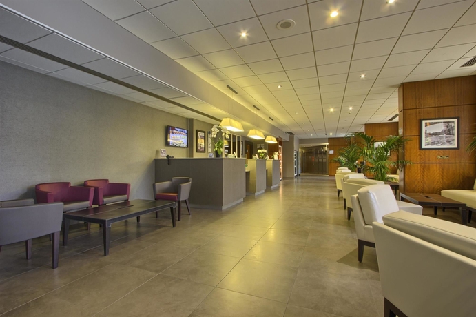 Imagen de los interiores del Hotel B&B Paris 17 Batignolles 3 étoiles. Foto 14