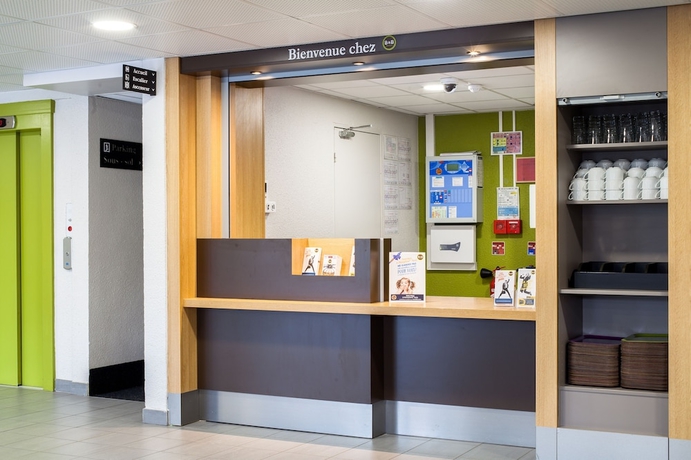 Imagen de los interiores del Hotel B&B Paris Châtillon. Foto 15