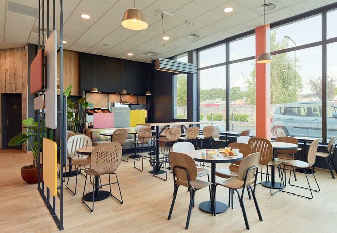 Imagen general del Hotel B&B Paris Clichy-sous-Bois. Foto 22