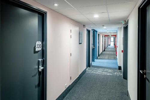 Imagen general del Hotel B&B Paris Ivry Quai de Seine 3 étoiles. Foto 3