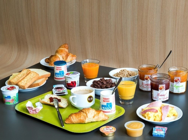 Imagen del bar/restaurante del Hotel B&B Paris Nord Aulnay-sous-Bois. Foto 7