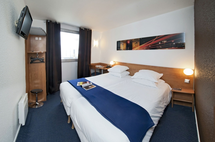 Imagen de la habitación del Hotel B&B Paris Rosny sous Bois. Foto 8