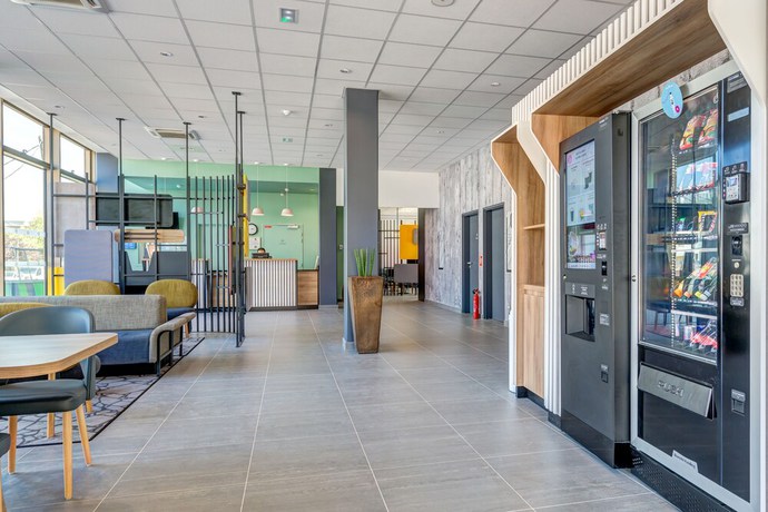 Imagen de los interiores del Hotel B&B Paris Sud Châtenay Malabry. Foto 19