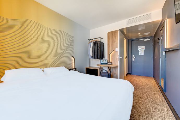 Imagen de la habitación del Hotel B&B Paris Sud Châtenay Malabry. Foto 13