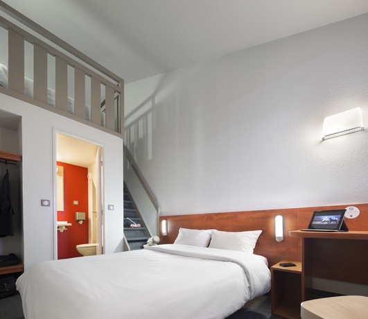 Imagen de la habitación del Hotel B&B Perigueux Boulazac. Foto 11