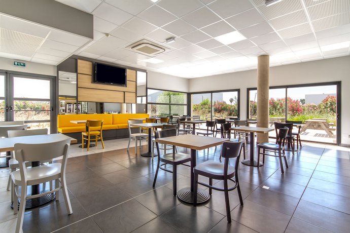 Imagen del bar/restaurante del Hotel B&B Perpignan Saleilles. Foto 3