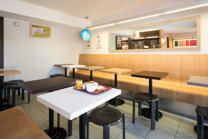 Imagen del bar/restaurante del Hotel B&B Perpignan Sud Porte D'espagne. Foto 6