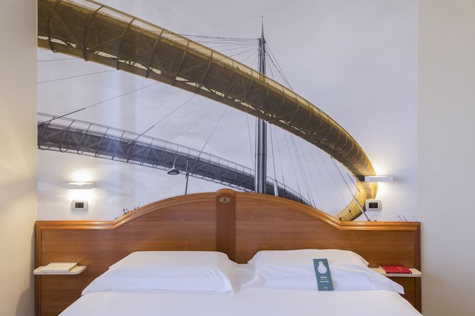 Imagen de la habitación del Hotel B&B Pescara. Foto 7