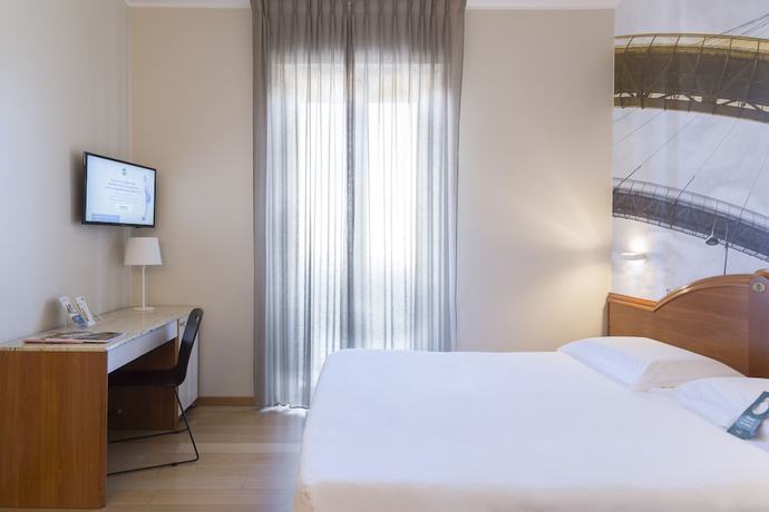 Imagen de la habitación del Hotel B&B Pescara. Foto 8