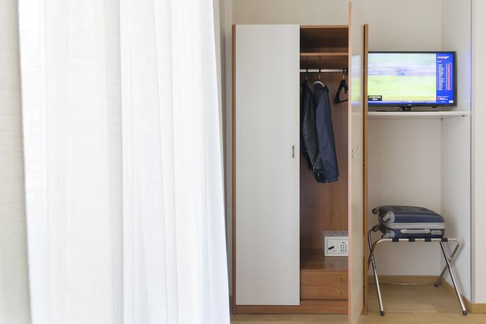 Imagen de la habitación del Hotel B&B Pescara. Foto 15