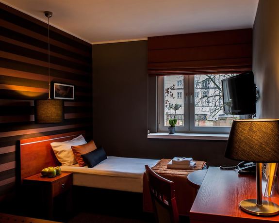 Imagen de la habitación del Hotel B&B Piotrk&oacute;w Trybunalski. Foto 16