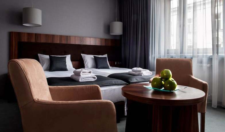 Imagen de la habitación del Hotel B&B Piotrk&oacute;w Trybunalski. Foto 17