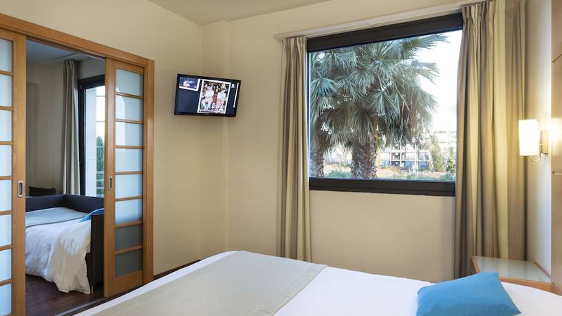 Imagen de la habitación del Hotel B&B Pisa. Foto 5