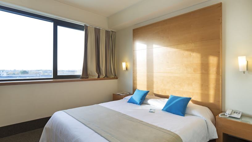 Imagen de la habitación del Hotel B&B Pisa. Foto 10