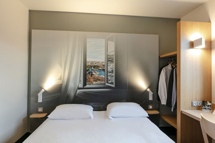 Imagen de la habitación del Hotel B&B Poitiers (1). Foto 13