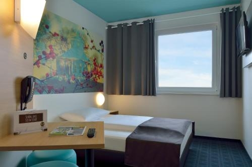 Imagen de la habitación del Hotel B&B Potsdam. Foto 6