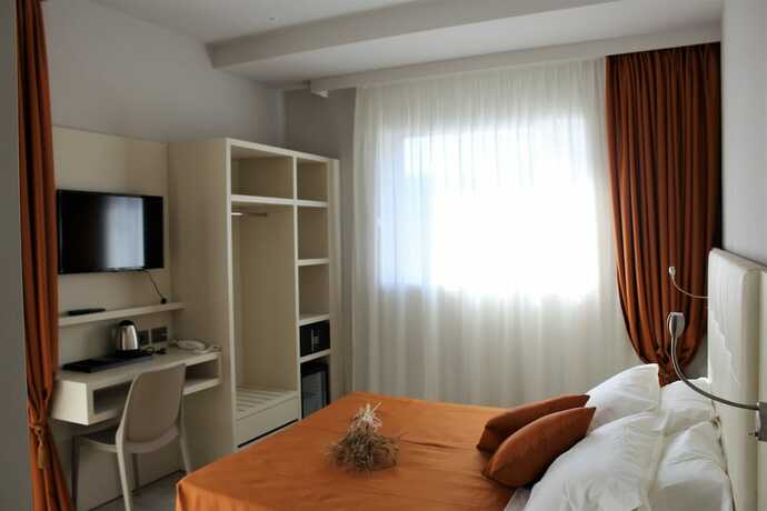 Imagen de la habitación del Hotel B&B Primrose Residence. Foto 12