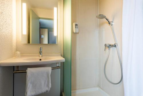 Imagen de la habitación del Hotel B&B ROUEN St Etienne du Rouvray. Foto 6