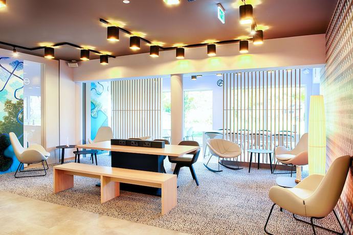 Imagen de los interiores del Hotel B&B Ravensburg. Foto 15