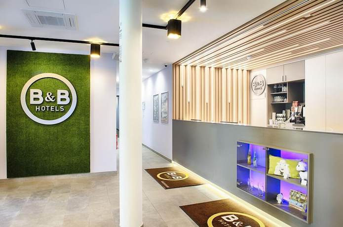 Imagen de los interiores del Hotel B&B Ravensburg. Foto 16