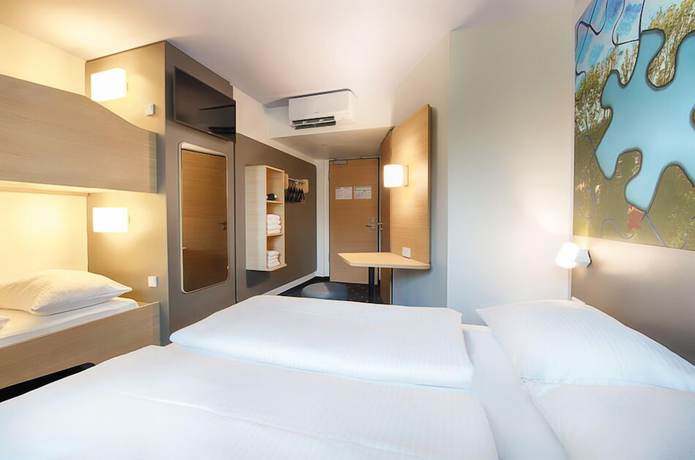 Imagen de la habitación del Hotel B&B Ravensburg. Foto 10