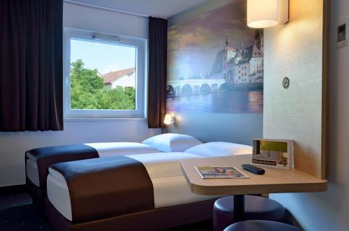 Imagen de la habitación del Hotel B&B Regensburg. Foto 5