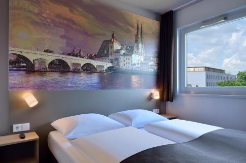 Imagen de la habitación del Hotel B&B Regensburg. Foto 6