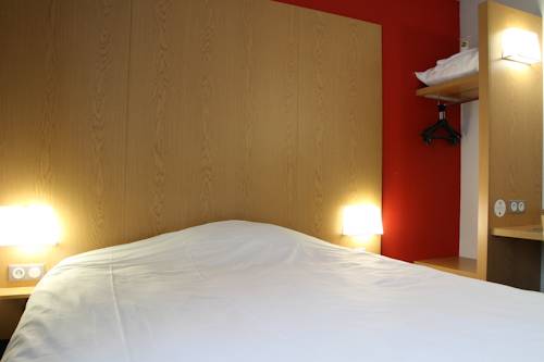 Imagen de la habitación del Hotel B&B Reims Bezannes. Foto 9