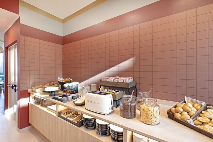 Imagen de los interiores del Hotel B&B Roma Fiumicino Aeroporto Fiera 2. Foto 9