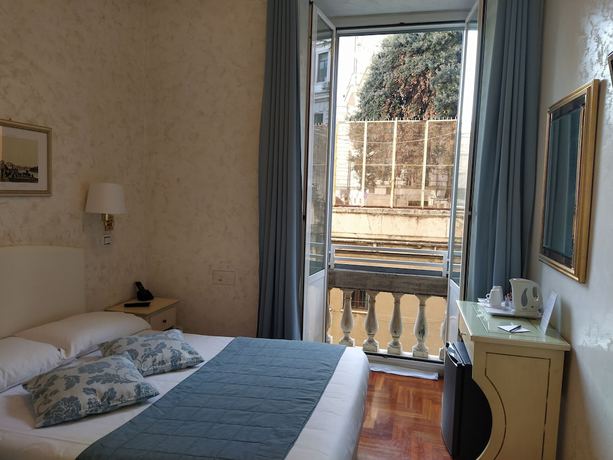 Imagen de la habitación del Hotel B&B Roma Italia Viminale. Foto 10