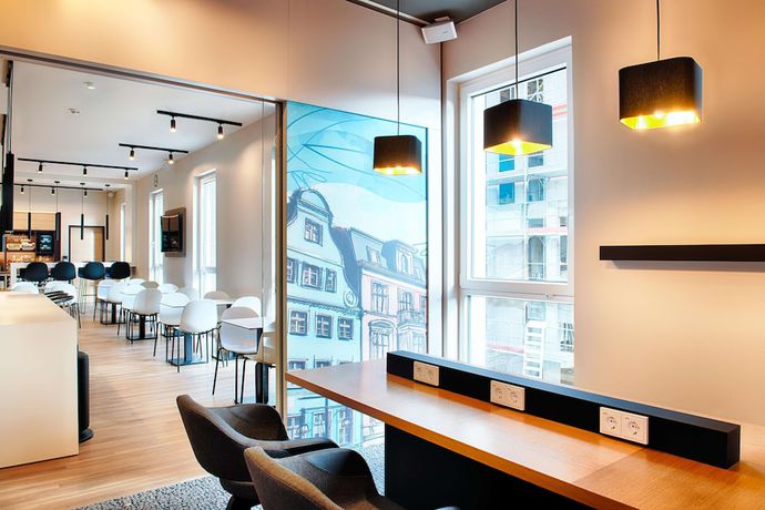 Imagen del bar/restaurante del Hotel B&B Rostock City-West. Foto 4