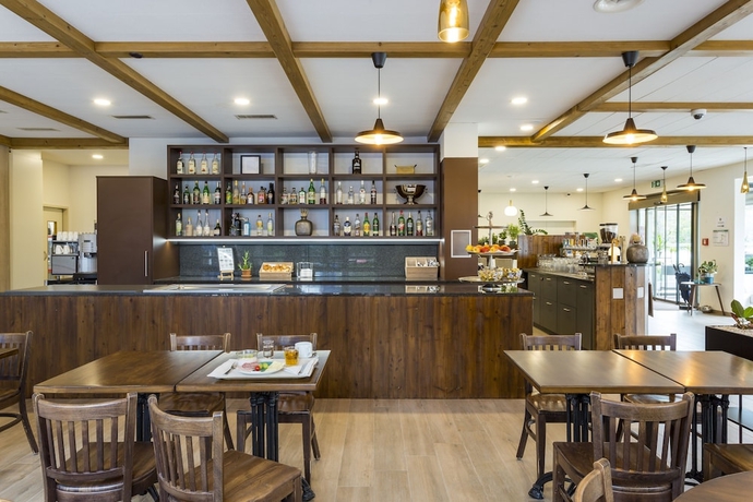 Imagen del bar/restaurante del Hotel B&B Rothrist Olten. Foto 6