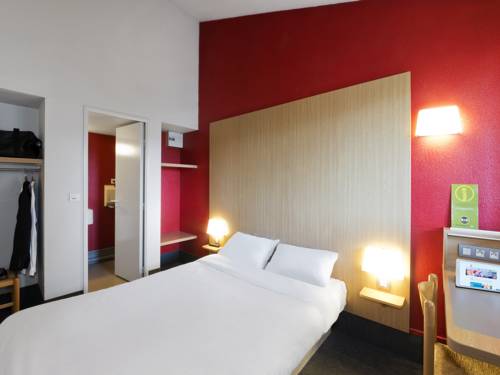 Imagen de la habitación del Hotel B&B Saint-Nazaire Trignac. Foto 4