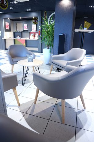 Imagen de los interiores del Hotel B&B Saint-jean De Maurienne. Foto 15