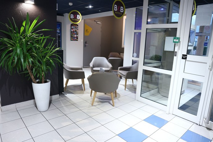 Imagen de los interiores del Hotel B&B Saint-jean De Maurienne. Foto 18
