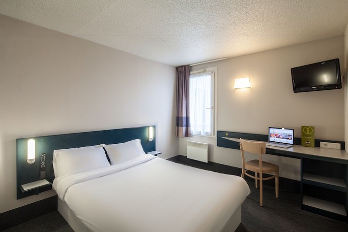 Imagen de la habitación del Hotel B&B Saint-quentin. Foto 8
