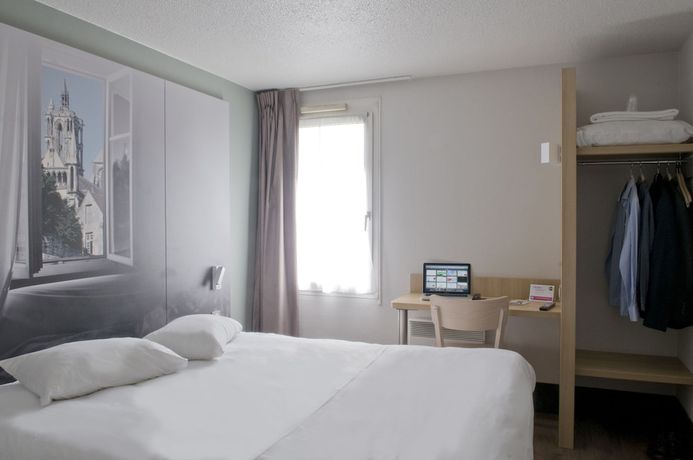 Imagen de la habitación del Hotel B&B Saint-quentin. Foto 13