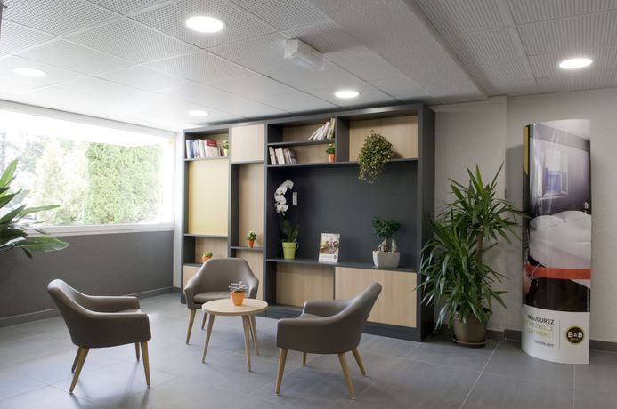 Imagen de los interiores del Hotel B&B Saint-quentin. Foto 16