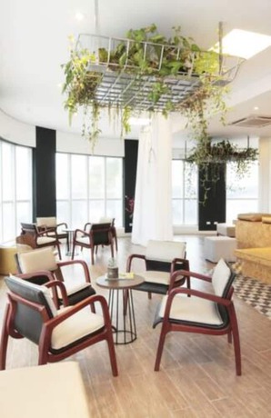 Imagen del bar/restaurante del Hotel B&B S&atilde;o Jos&eacute; Dos Campos. Foto 3