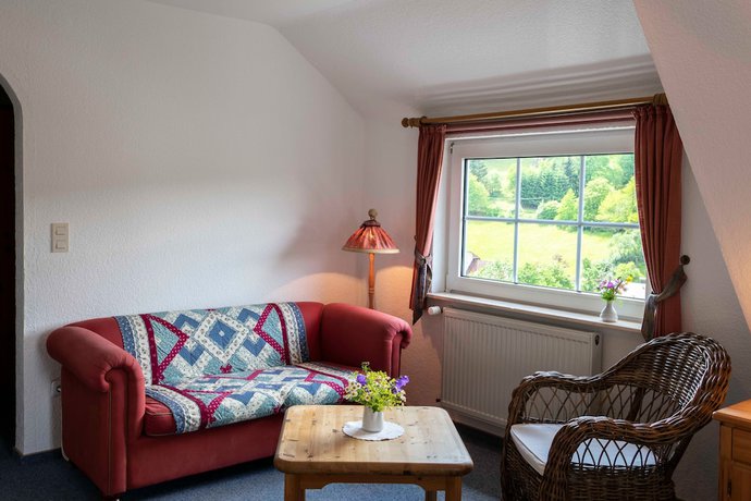 Imagen de la habitación del Hotel B&B Sauerland TCF. Foto 19