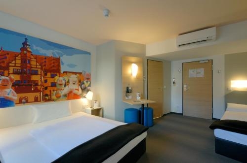 Imagen de la habitación del Hotel B&B Schweinfurt-city. Foto 8