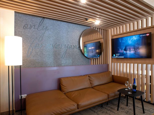 Imagen de los interiores del Hotel B&B Schwerin-Süd. Foto 17