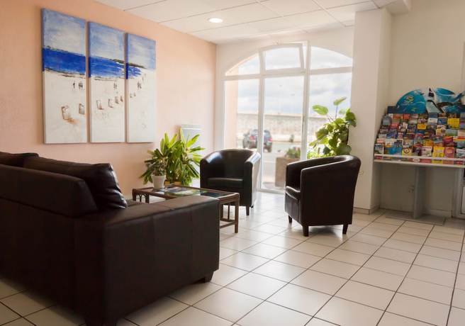 Imagen de los interiores del Hotel B&B Sète Centre Gare. Foto 20