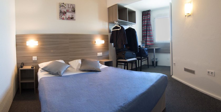 Imagen de la habitación del Hotel B&B Sète Centre Gare. Foto 12