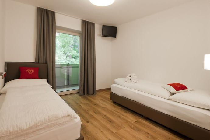 Imagen de la habitación del Hotel B&B Sonneck. Foto 8