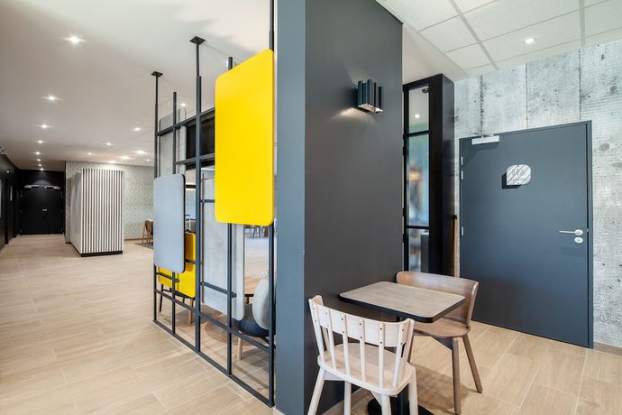 Imagen de los interiores del Hotel B&B St Denis Porte De Paris. Foto 16