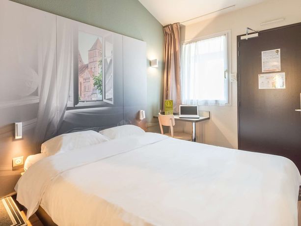 Imagen de la habitación del Hotel B&B Strasbourg Sud Geispolsheim. Foto 6