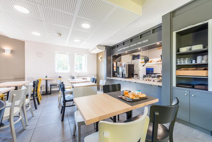 Imagen del bar/restaurante del Hotel B&B Strasbourg Sud Ostwald. Foto 6