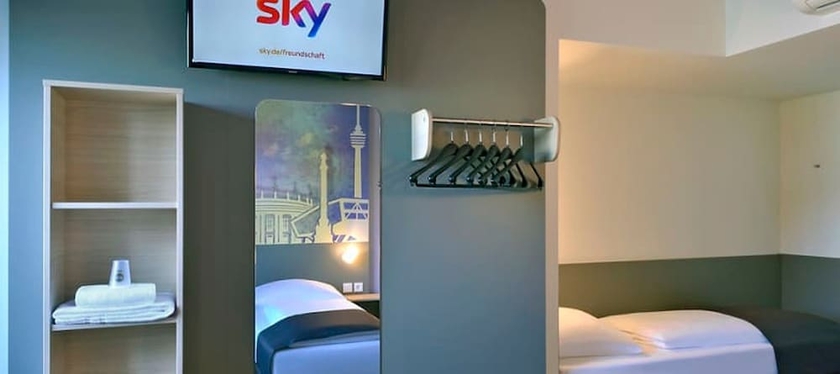 Imagen de la habitación del Hotel B&B Stuttgart-Vaihingen. Foto 12
